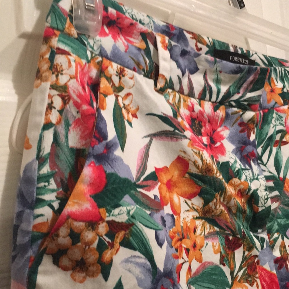 Forever 21 summer pants - Picture 4 of 5